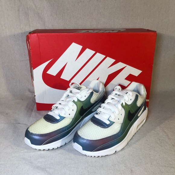 Nike Kids Air Max 90 ‘Bubble Pack’ Nike Shoes
